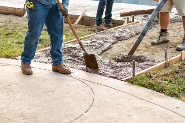 Best Commercial Concrete Services in Pine Manor, FL
