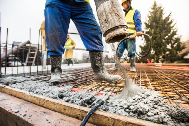 Best Industrial Concrete Flooring in Pine Manor, FL